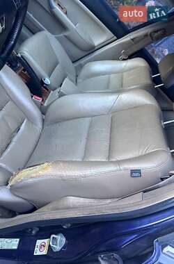 Седан Honda Accord 2004 в 