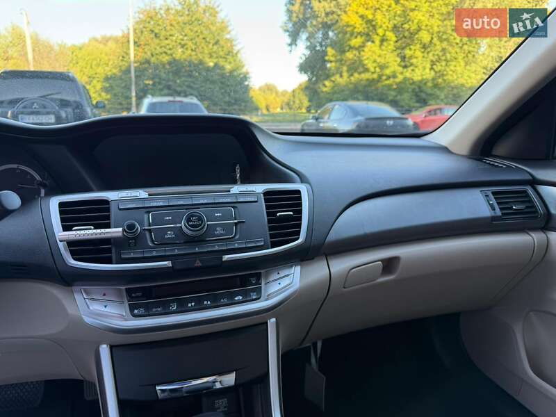 Седан Honda Accord 2014 в Хмельницькому фото 10 Седан Honda Accord 2014 в Хмельницькому