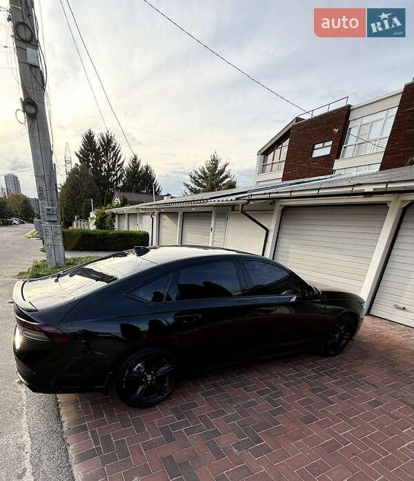 Седан Honda Accord 2024 в Харкові