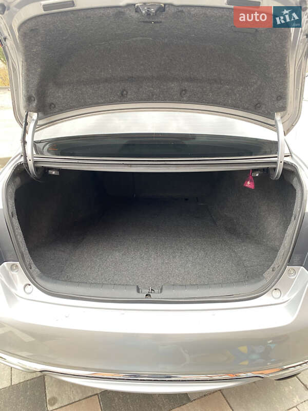 Седан Honda Accord 2017 в Києві