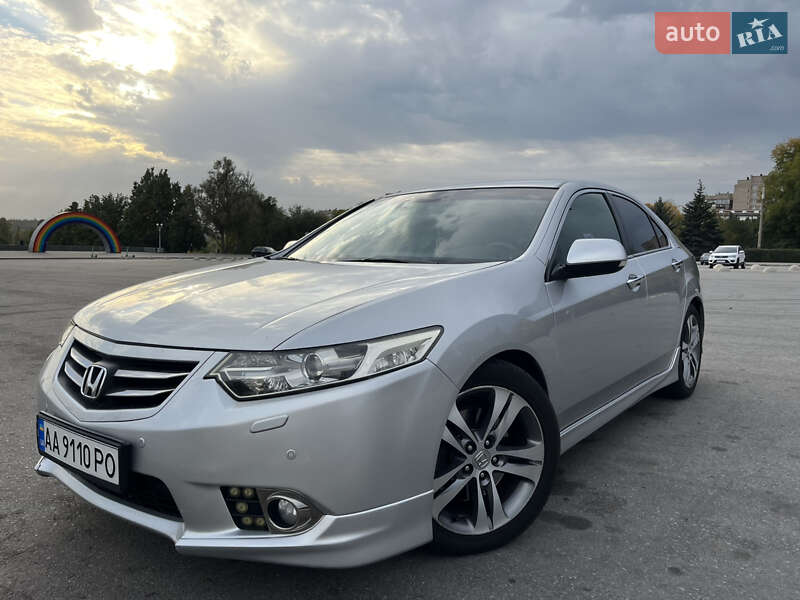 Honda Accord 2011