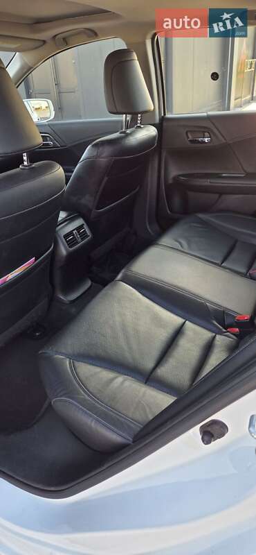 Седан Honda Accord 2017 в Львове фото 3 Седан Honda Accord 2017 в Львове