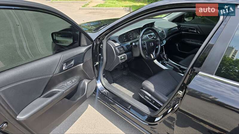 Седан Honda Accord 2013 в Вінниці