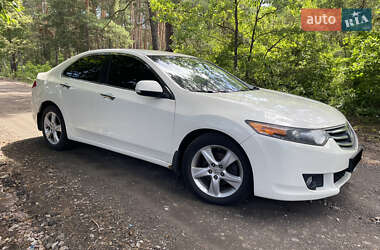 Седан Honda Accord 2010 в Виннице
