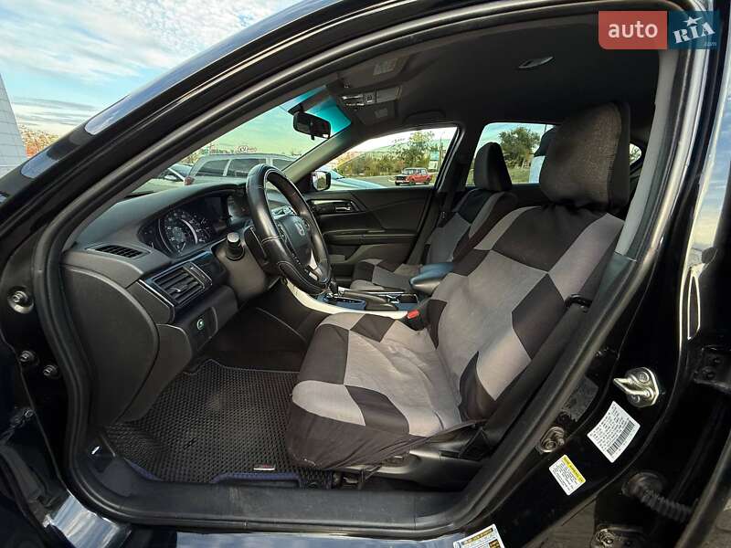 Седан Honda Accord 2015 в Кривому Розі