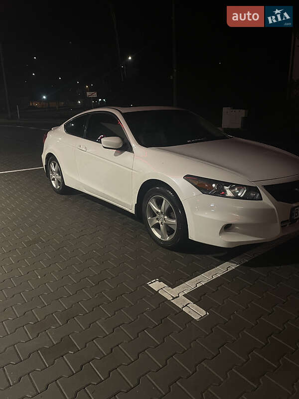 Купе Honda Accord 2012 в Рівному