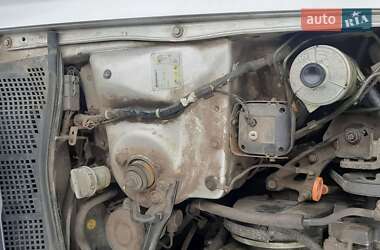 Седан Honda Accord 1999 в  фото 5 Седан Honda Accord 1999 в