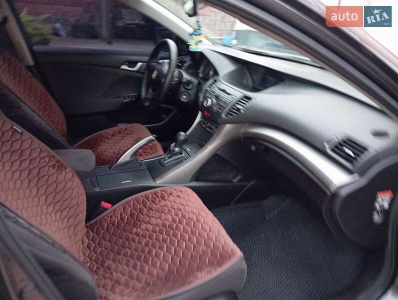 Седан Honda Accord 2008 в Хмельницькому