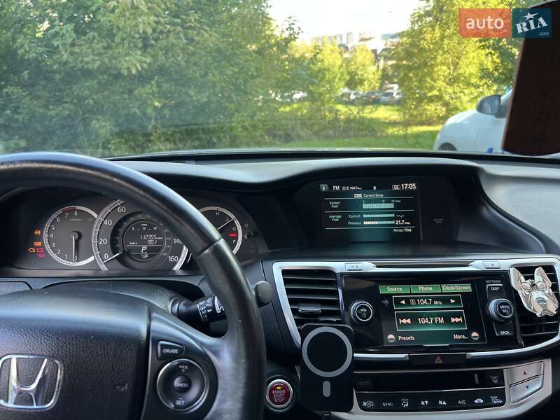 Седан Honda Accord 2013 в Львове