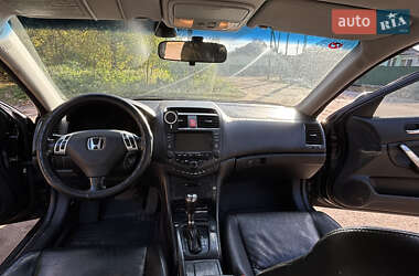 Седан Honda Accord 2006 в  фото 6 Седан Honda Accord 2006 в