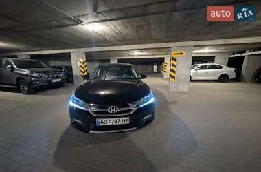 Седан Honda Accord 2014 в 