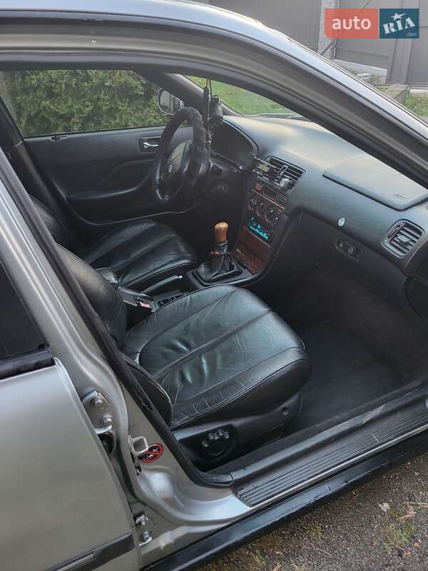 Седан Honda Accord 1997 в Владимире