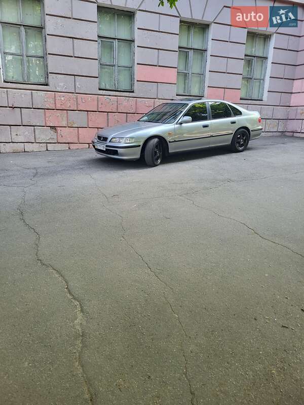 Седан Honda Accord 1997 в Владимире