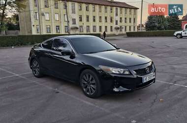 Купе Honda Accord 2009 в 
