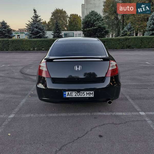 Купе Honda Accord 2009 в Каменском