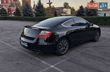 Купе Honda Accord 2009 в 