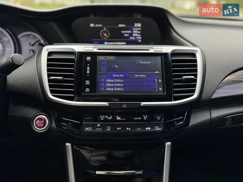 Седан Honda Accord 2015 в Днепре