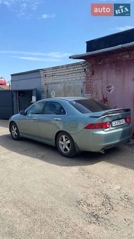 Седан Honda Accord 2004 в Черкассах