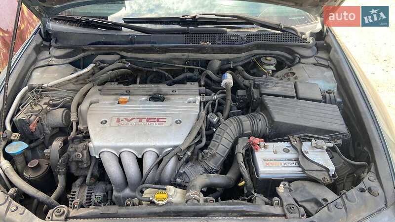 Седан Honda Accord 2004 в Черкассах