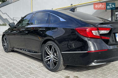 Седан Honda Accord 2021 в 