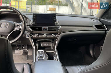 Седан Honda Accord 2021 в 