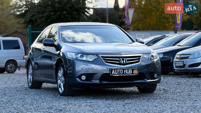 Седан Honda Accord 2012 в Бердичеве