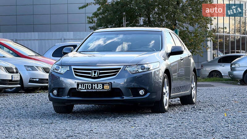 Седан Honda Accord 2012 в Бердичеве
