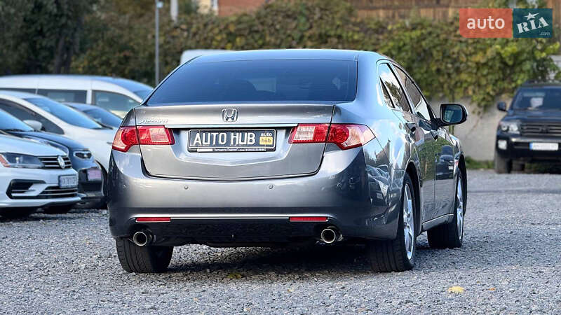 Седан Honda Accord 2012 в Бердичеве