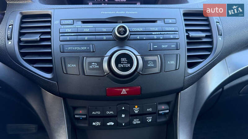 Седан Honda Accord 2012 в Бердичеве