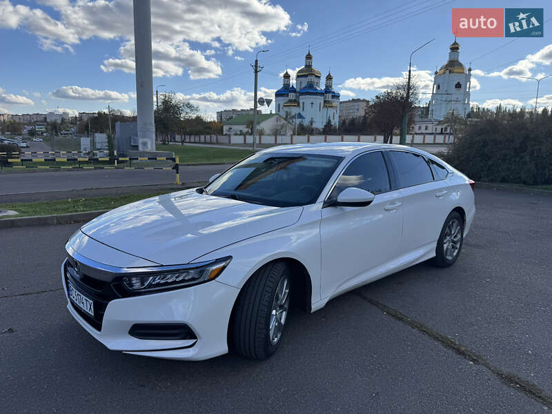 Седан Honda Accord 2018 в Кривом Роге