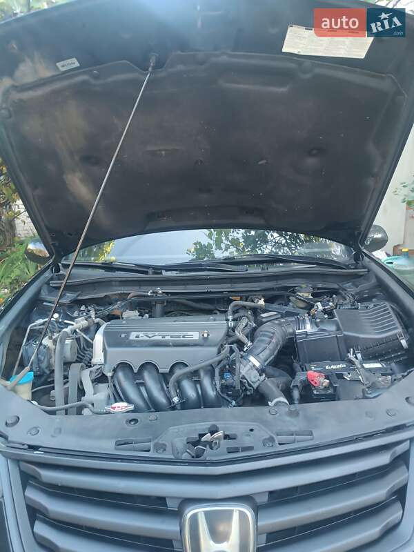 Седан Honda Accord 2010 в Харкові