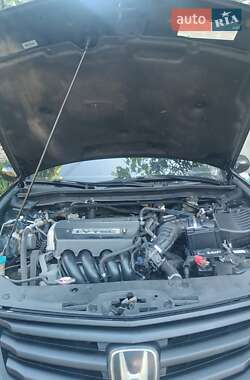 Седан Honda Accord 2010 в 
