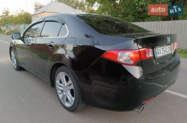 Седан Honda Accord 2010 в 