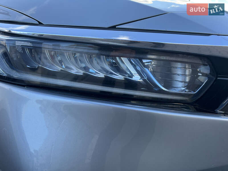 Седан Honda Accord 2018 в Києві