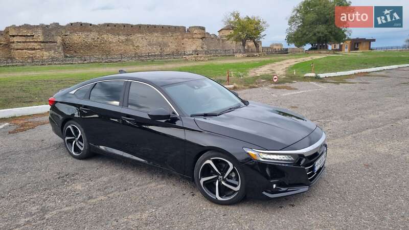 Седан Honda Accord 2022 в 