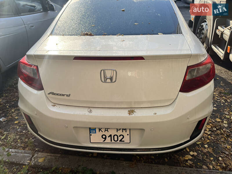Купе Honda Accord 2014 в Киеве