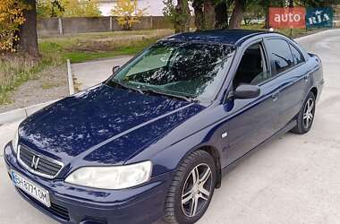 Седан Honda Accord 1999 в 