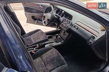 Седан Honda Accord 1999 в 