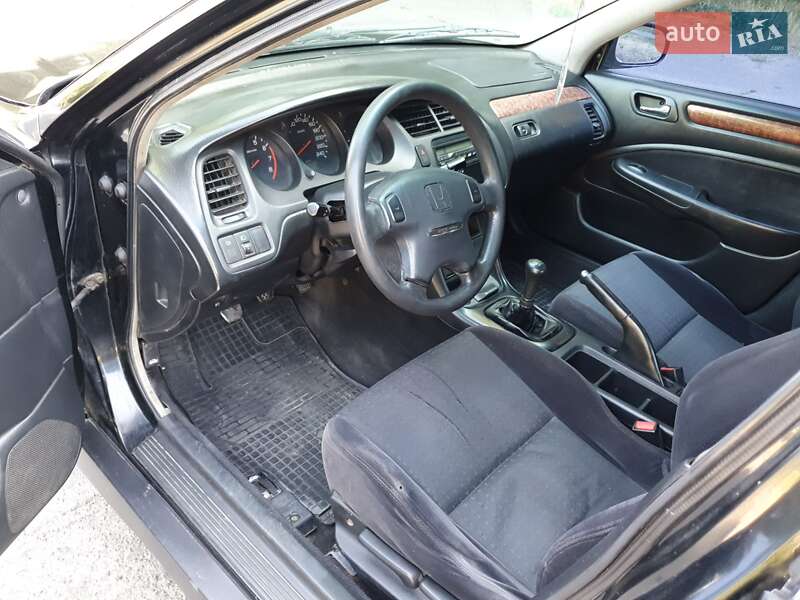 Седан Honda Accord 2001 в Кременчуці