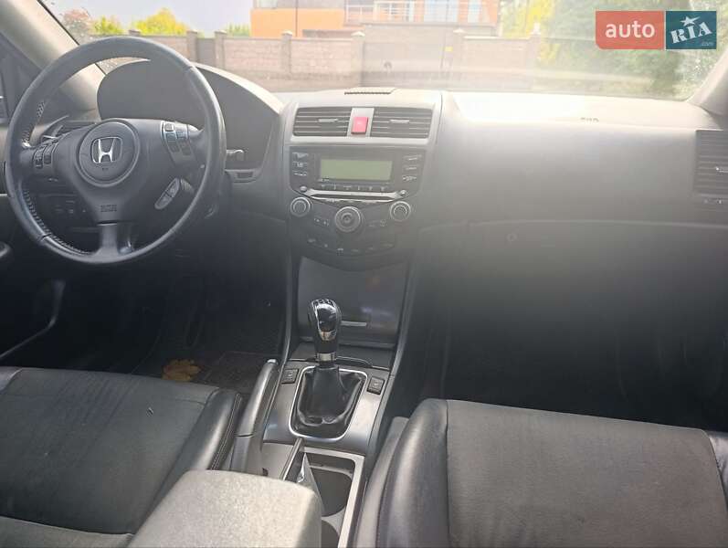 Седан Honda Accord 2006 в Кропивницком