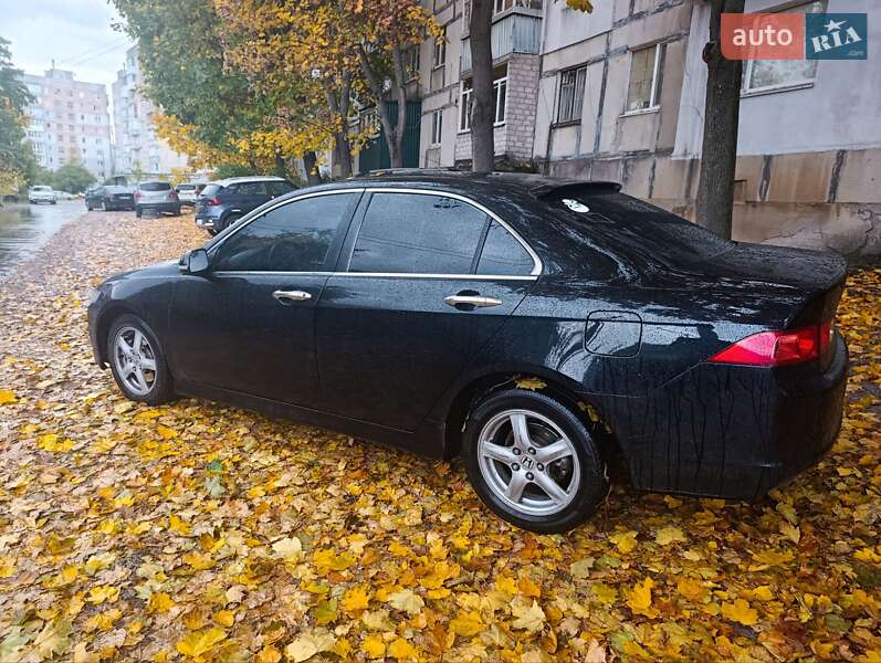 Седан Honda Accord 2006 в Кропивницком