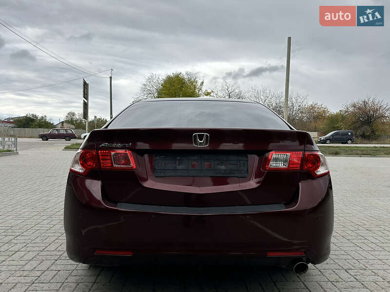 Седан Honda Accord 2010 в Харькове