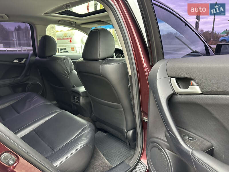 Седан Honda Accord 2010 в Харькове