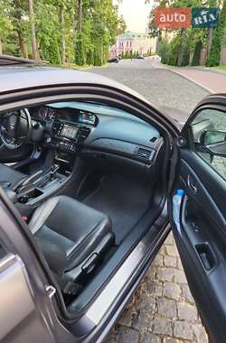 Купе Honda Accord 2015 в 