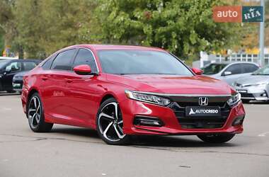 Седан Honda Accord 2018 в Києві