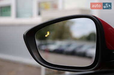 Седан Honda Accord 2018 в  фото 24 Седан Honda Accord 2018 в