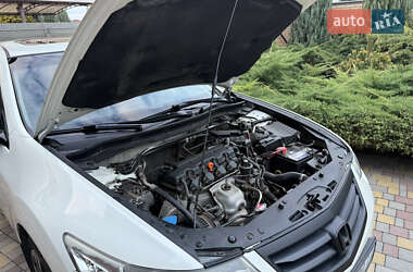 Седан Honda Accord 2011 в 