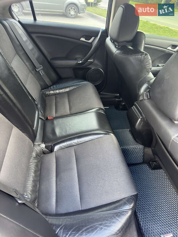 Седан Honda Accord 2008 в Кропивницком