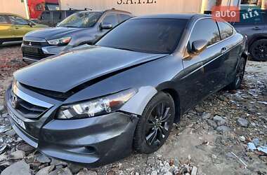 Купе Honda Accord 2012 в Киеве