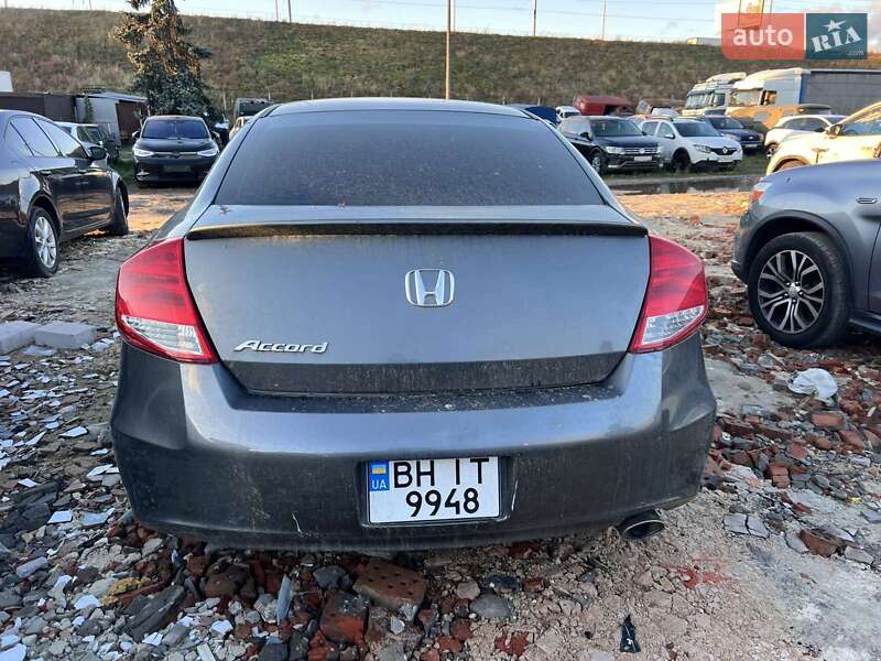 Купе Honda Accord 2012 в Киеве